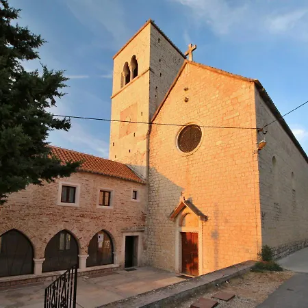 Spacious Near W Private Bathroom *